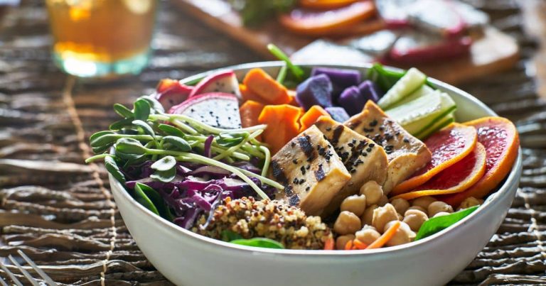 Roasted Vegetable Buddha Bowls – A Delicious and Nutritious Plant-Based Meal