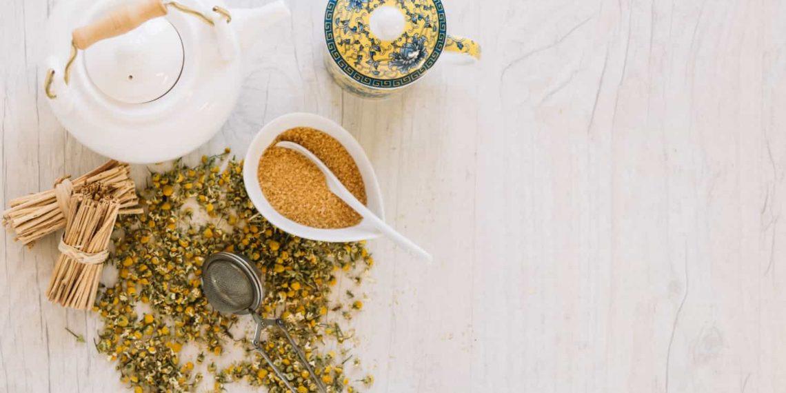 Herbs for kidney function in a natural detox tea setting