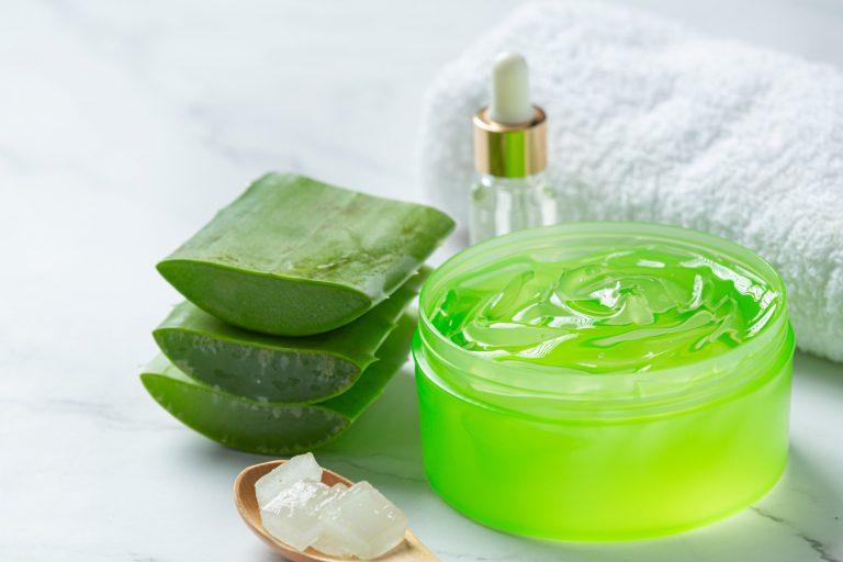 aloe vera to fade dark spots naturally for clear, glowing skin