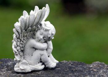 10 Anti-Aging Supplements That Actually Work Wonders