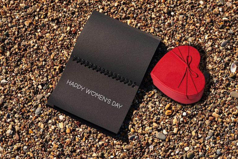 10 Daily Rituals for Mindful Women’s Wellness