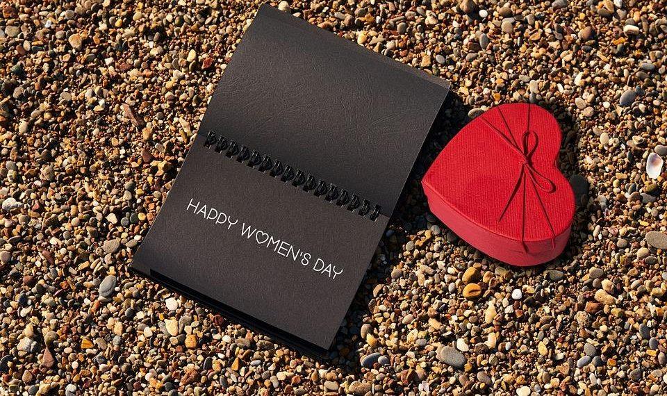 10 Daily Rituals for Mindful Women’s Wellness