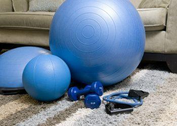 10 Fat-Burning Exercises You Can Do at Home Today!