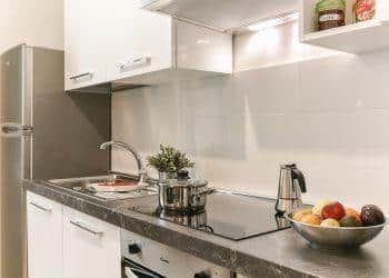 10 Foods That Crush Your Cravings Instantly