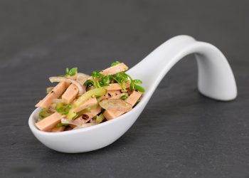 10 Foods That Naturally Suppress Your Appetite