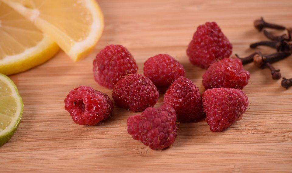 10 Foods to Boost Your Mood and Mental Clarity