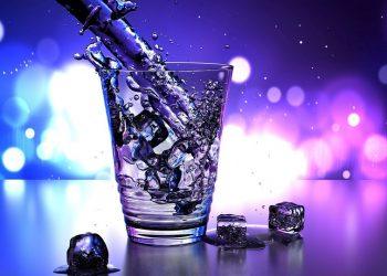 10 Juicy Foods That Keep You Hydrated All Day