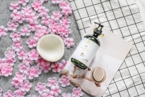 10 Natural Remedies to Stop Hair Loss Fast!