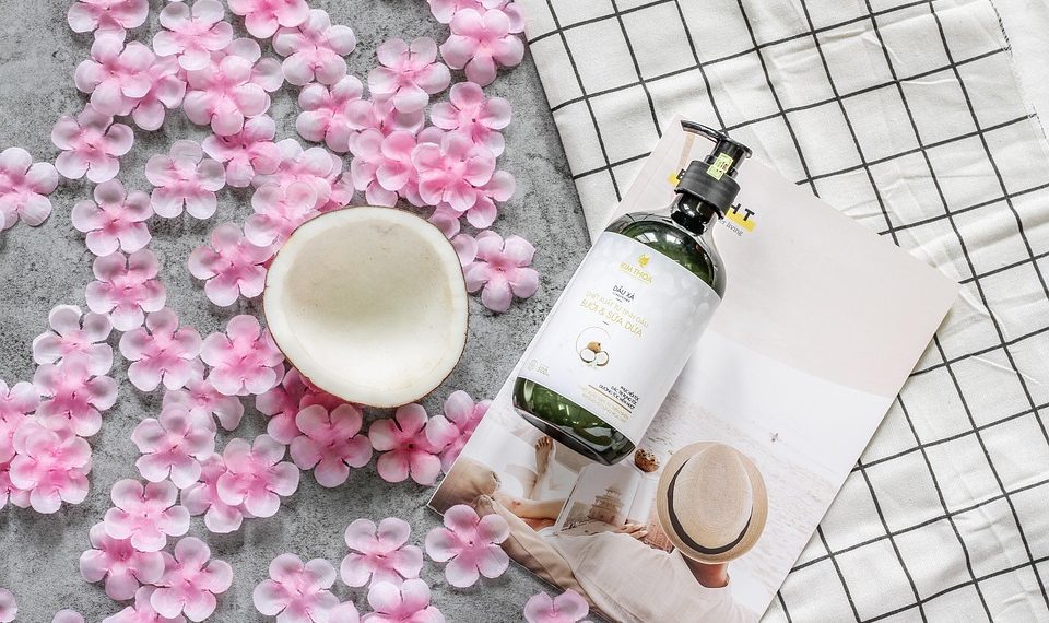 10 Natural Remedies to Stop Hair Loss Fast!