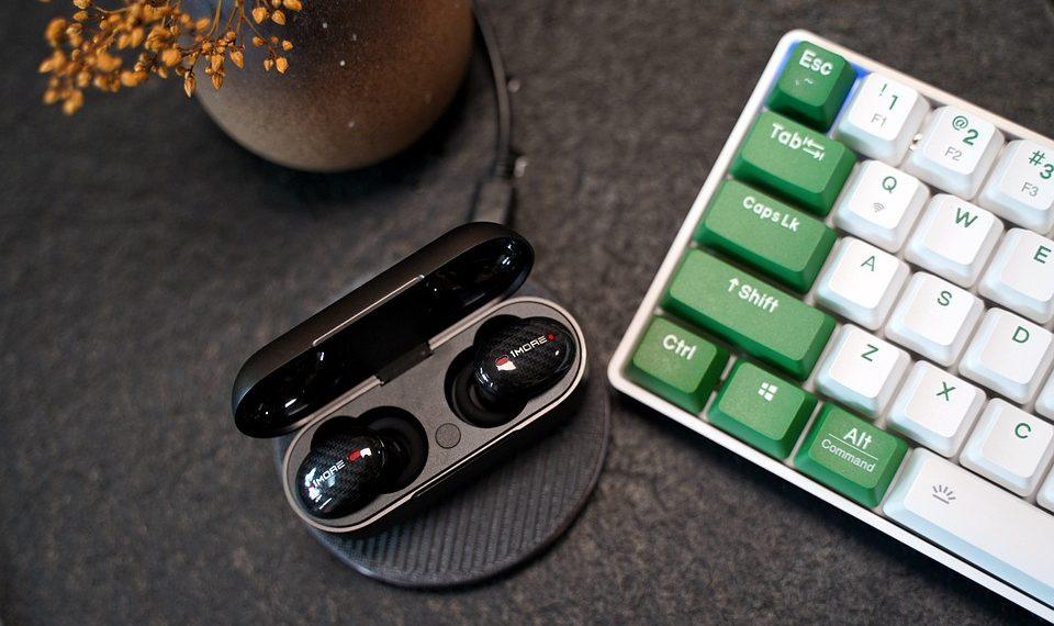 10 Natural Ways to Banish Stress Today!