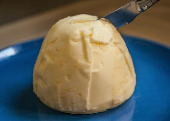 10 Natural Ways to Boost Your Fat Loss Journey