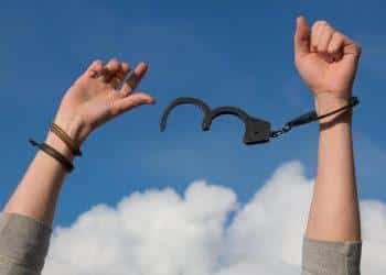 10 Natural Ways to Conquer Anxiety Without Medication