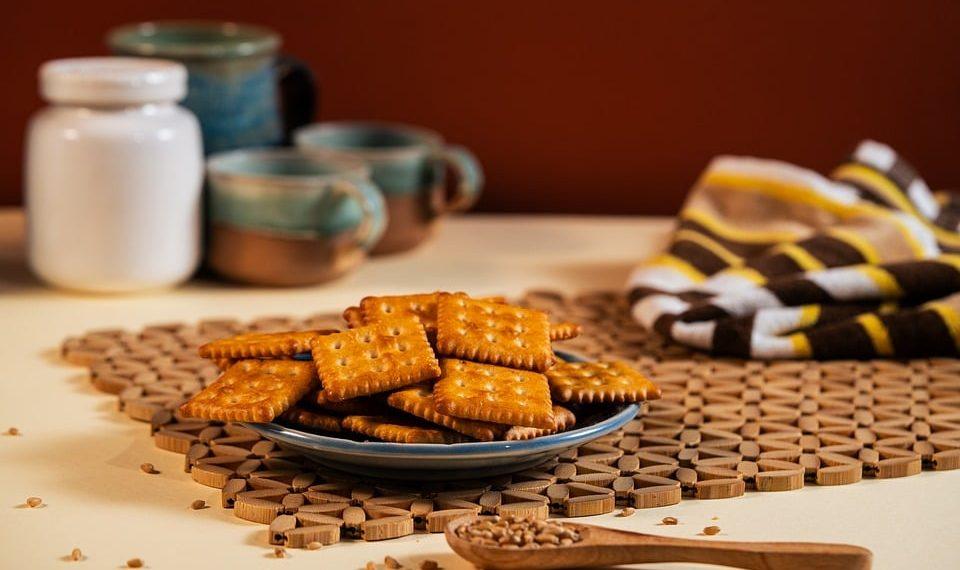 10 Snacks to Supercharge Your Metabolism Today!