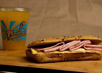 10 Superfoods That Boost Your Mood Instantly