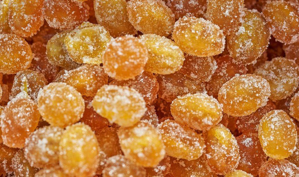 10 Superfoods That Naturally Lower Blood Sugar Levels