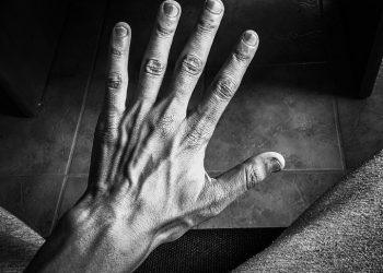 10 Superfoods for Glowing, Healthy Skin