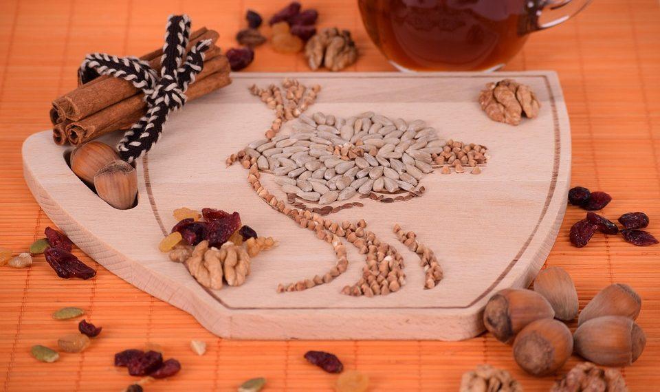 10 Superfoods for Radiant, Glowing Skin