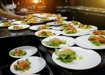 10 Superfoods That Melt Away Fat Fast