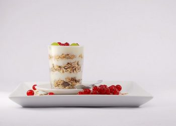 10 Guilt-Free Snacks You'll Love to Munch On