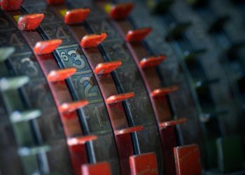 7 Delicious Ways to Start Adding Moringa Today!