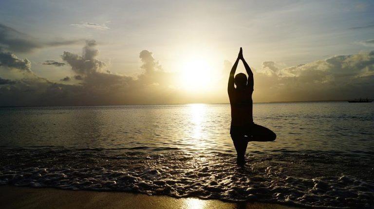 7 Essential Foods for Your Yoga Practice