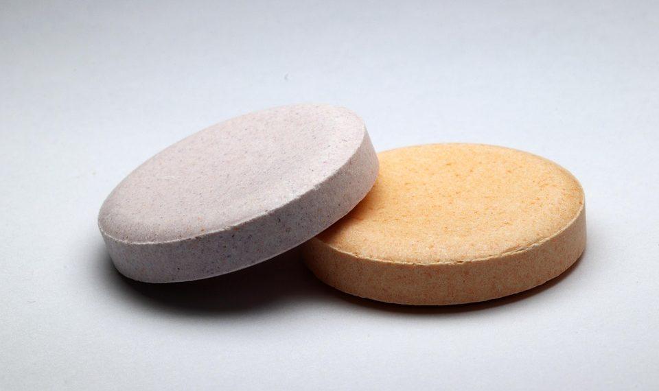 7 Essential Supplements for Graceful Aging