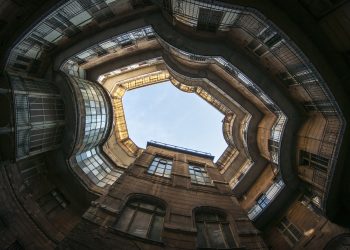 7 Essential Tips for Thriving in Your Golden Years