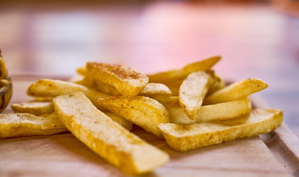 7 Fat Loss Drinks to Supercharge Your Weight Loss Journey