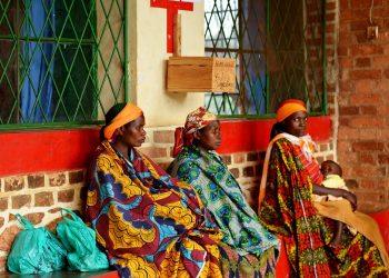 7 Holistic Habits for a Vibrant Woman’s Life