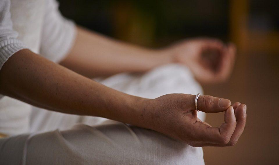 7 Mindfulness Practices to Transform Your Daily Routine