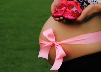 7 Moringa Benefits for Shedding Belly Fat Fast!