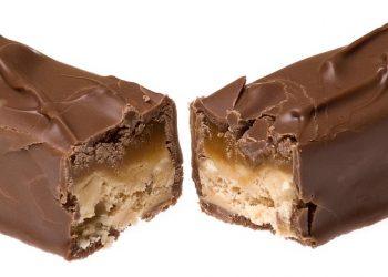 7 Natural Foods to Crush Your Cravings for Good