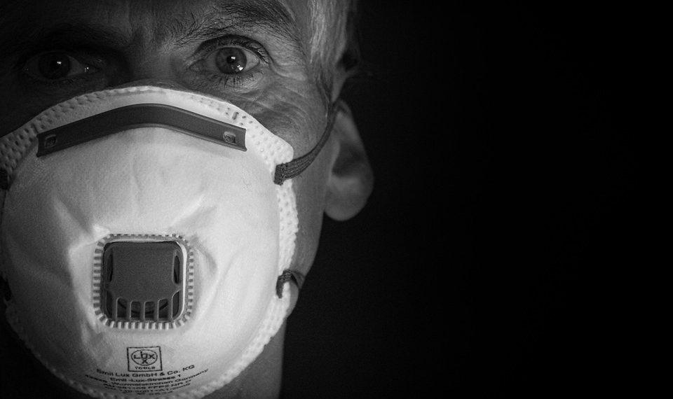 7 Natural Remedies to Stop Hair Loss Now!