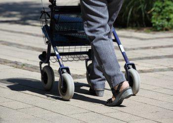 7 Secrets to Embrace Holistic Aging Gracefully