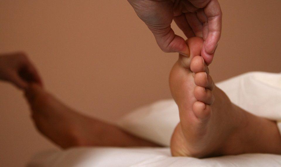 7 Simple Habits for Hormonal Harmony Today