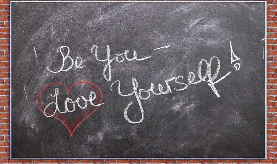 7 Simple Ways to Cultivate Daily Self-Love