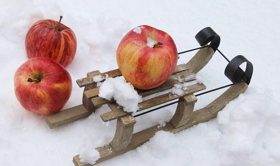 7 Superfoods to Defend Against Heart Disease Today