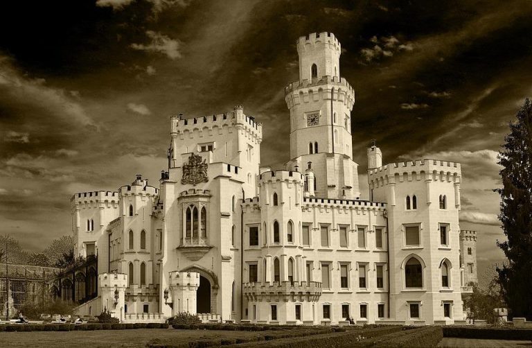 7 Surprising Benefits of Boosting Your NAD+ Levels