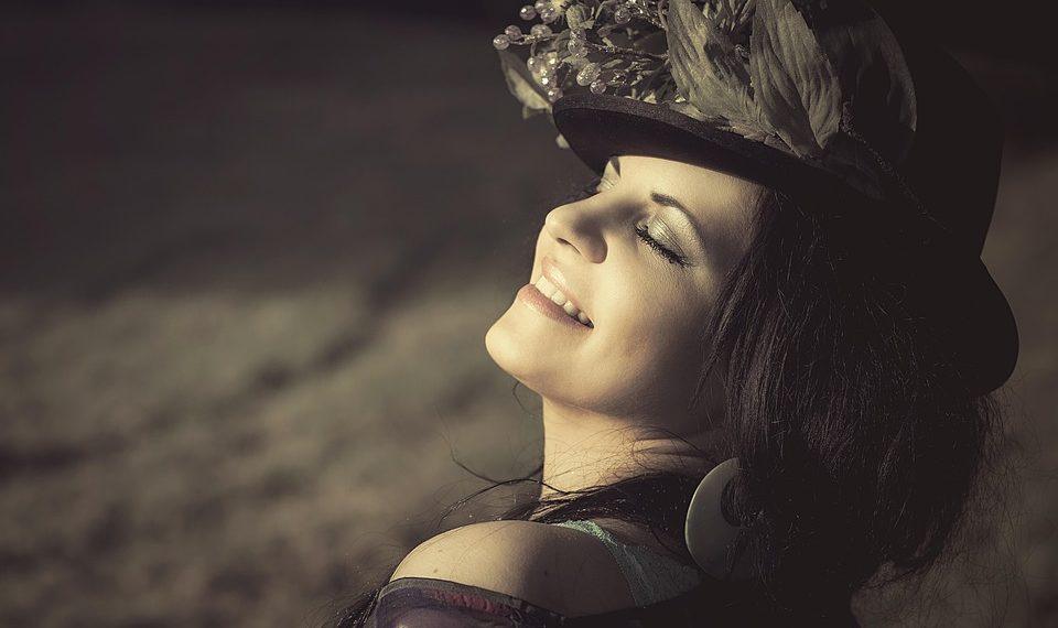 7 Surprising Benefits of Collagen for Gorgeous Hair