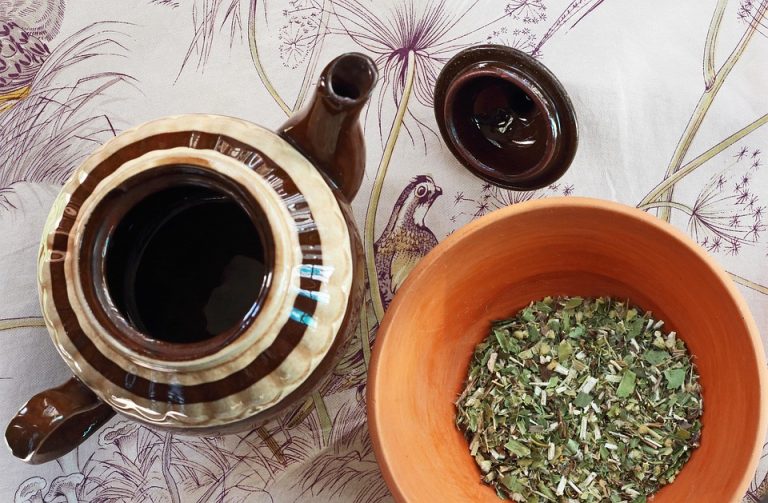 7 Surprising Benefits of Herbal Trim Tea You Must Know
