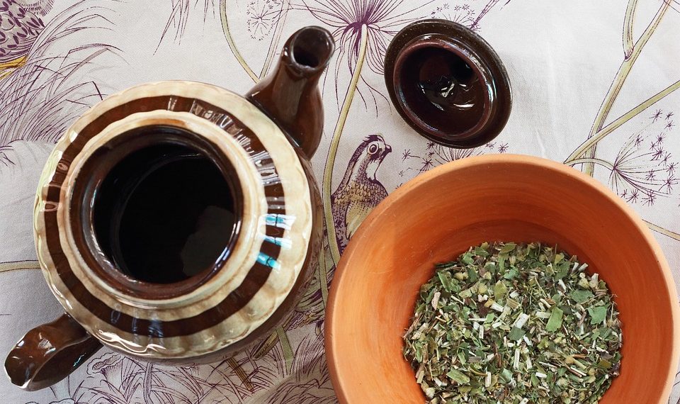 7 Surprising Benefits of Herbal Trim Tea You Must Know