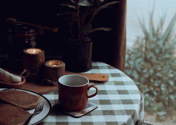 7 Teas That Melt Belly Fat Fast and Naturally