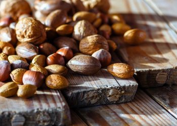 10 Reasons to Embrace a Vegan Natural Diet Today!