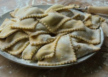 7 Delicious Recipes for Hormone Balancing Bliss