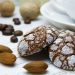 Crinkle cookies with almonds and coffee beans.