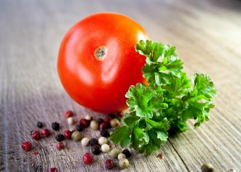 This Nutrient May Keep Skin Moisturized