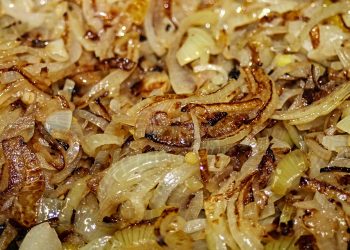 Caramelized onions sautéed to golden perfection.